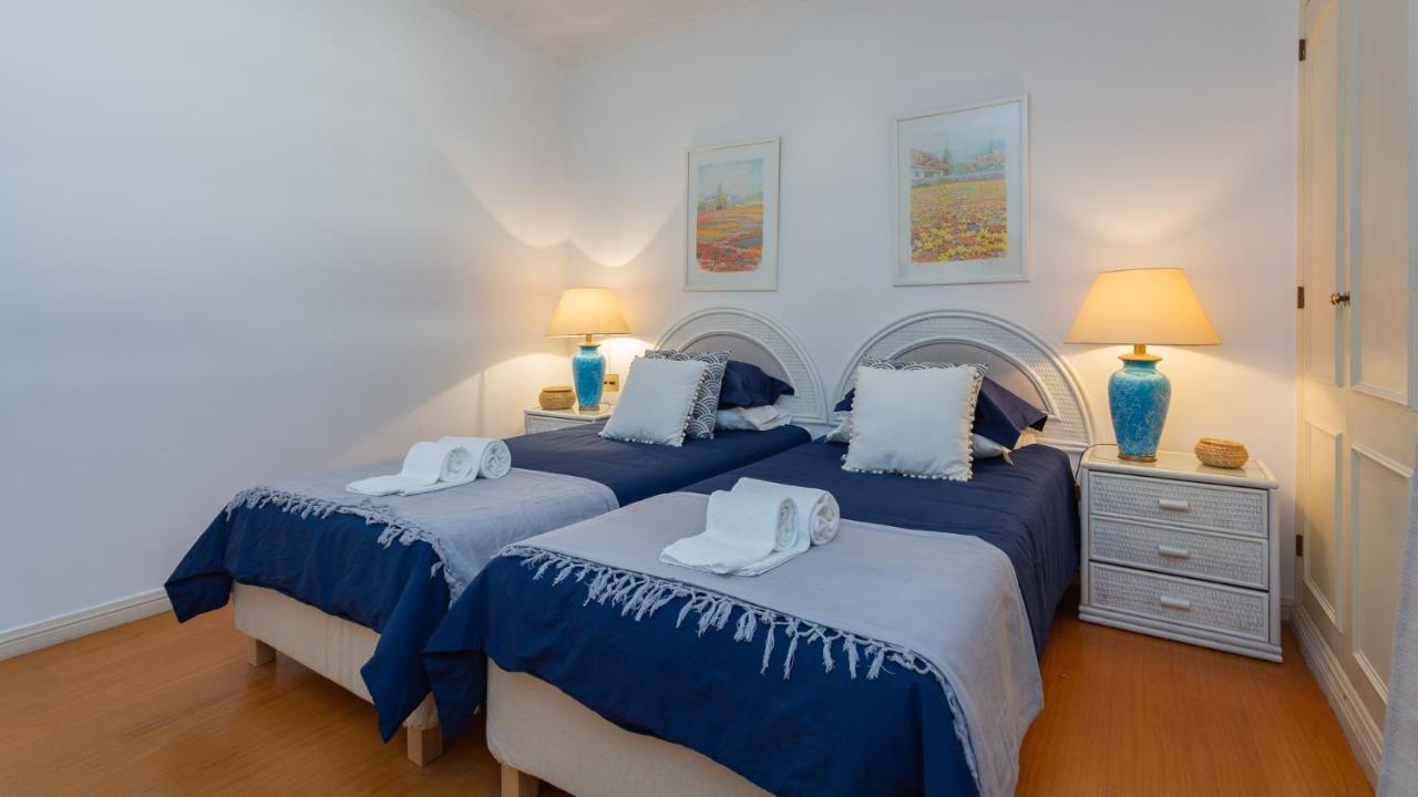 Marina 2Bdr Apartment With Balcony & Pool - 5Min From Beach By Lovelystay Quarteira Exterior photo
