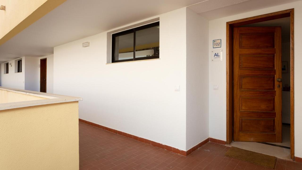 Marina 2Bdr Apartment With Balcony & Pool - 5Min From Beach By Lovelystay Quarteira Exterior photo
